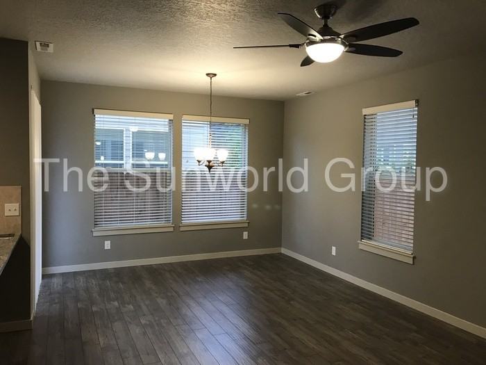 7639 NE 61st Way - Photo 3 of 10