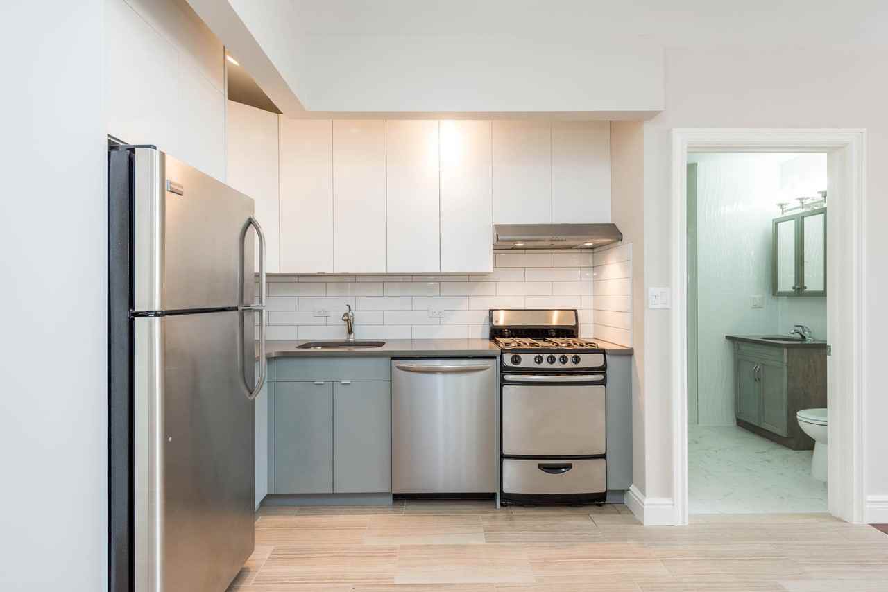 439 Knickerbocker Avenue #37QO