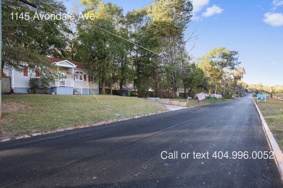 1145 Avondale Ave SE - Photo 3 of 25