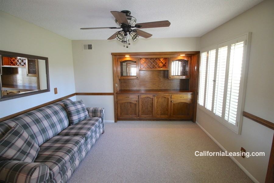 26118 Rainbow Glen Dr - Photo 3 of 15