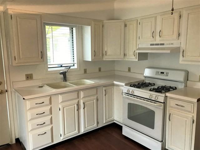 359 Elm St - Photo 3 of 16