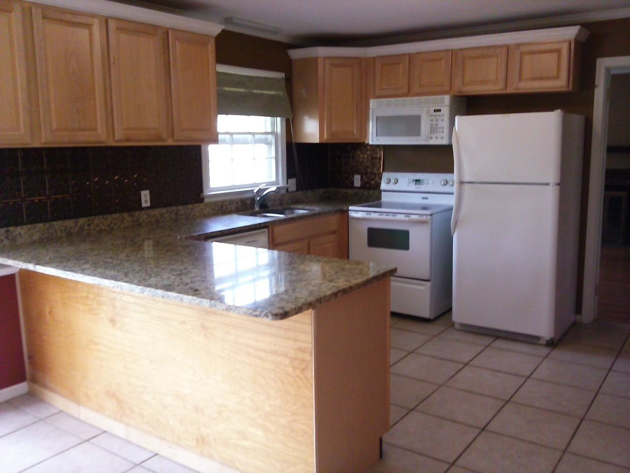 35 Alpine St - Photo 2 of 10