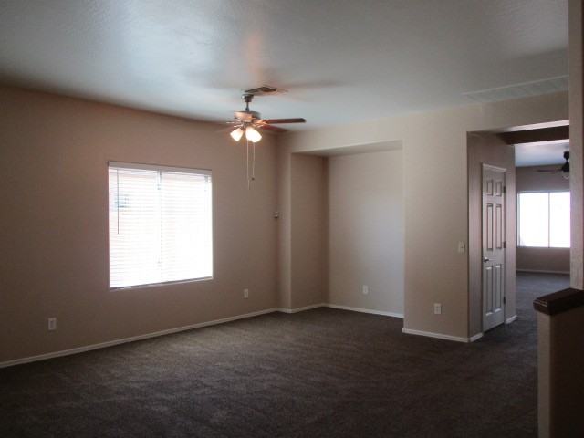 5322 W Beverly Rd - Photo 2 of 32