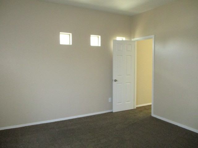 5322 W Beverly Rd - Photo 3 of 32