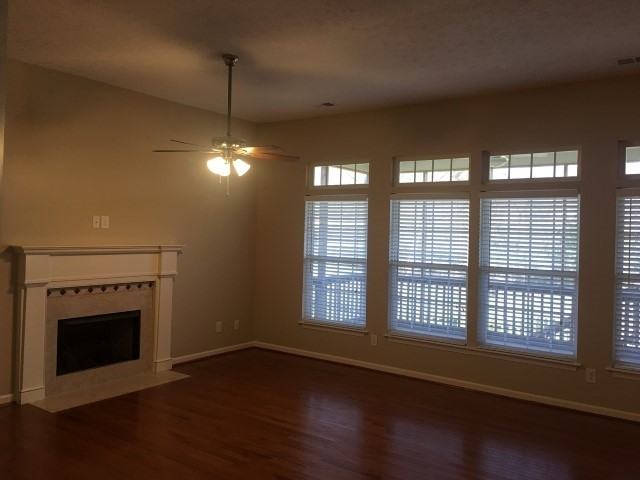 1001 Valley Cove Ct - Photo 2 of 16