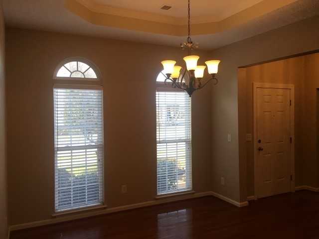 1001 Valley Cove Ct - Photo 3 of 16