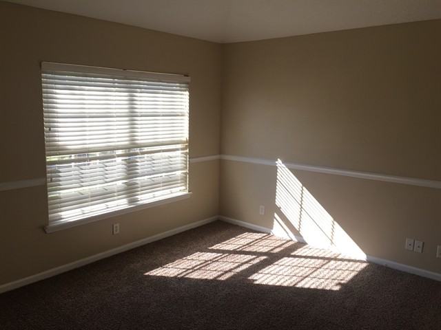 12311 Harbor Winds Dr N - Photo 3 of 20