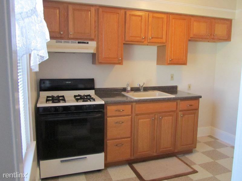 251 N 2nd Ave - Photo 2 of 13