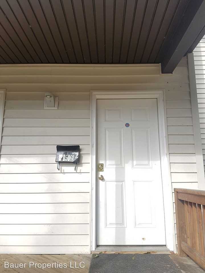 256 Short Street - Photo 2 of 16