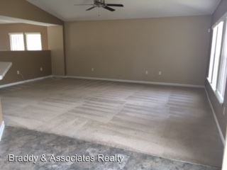 4104 Palmetto Bay Dr - Photo 3 of 6