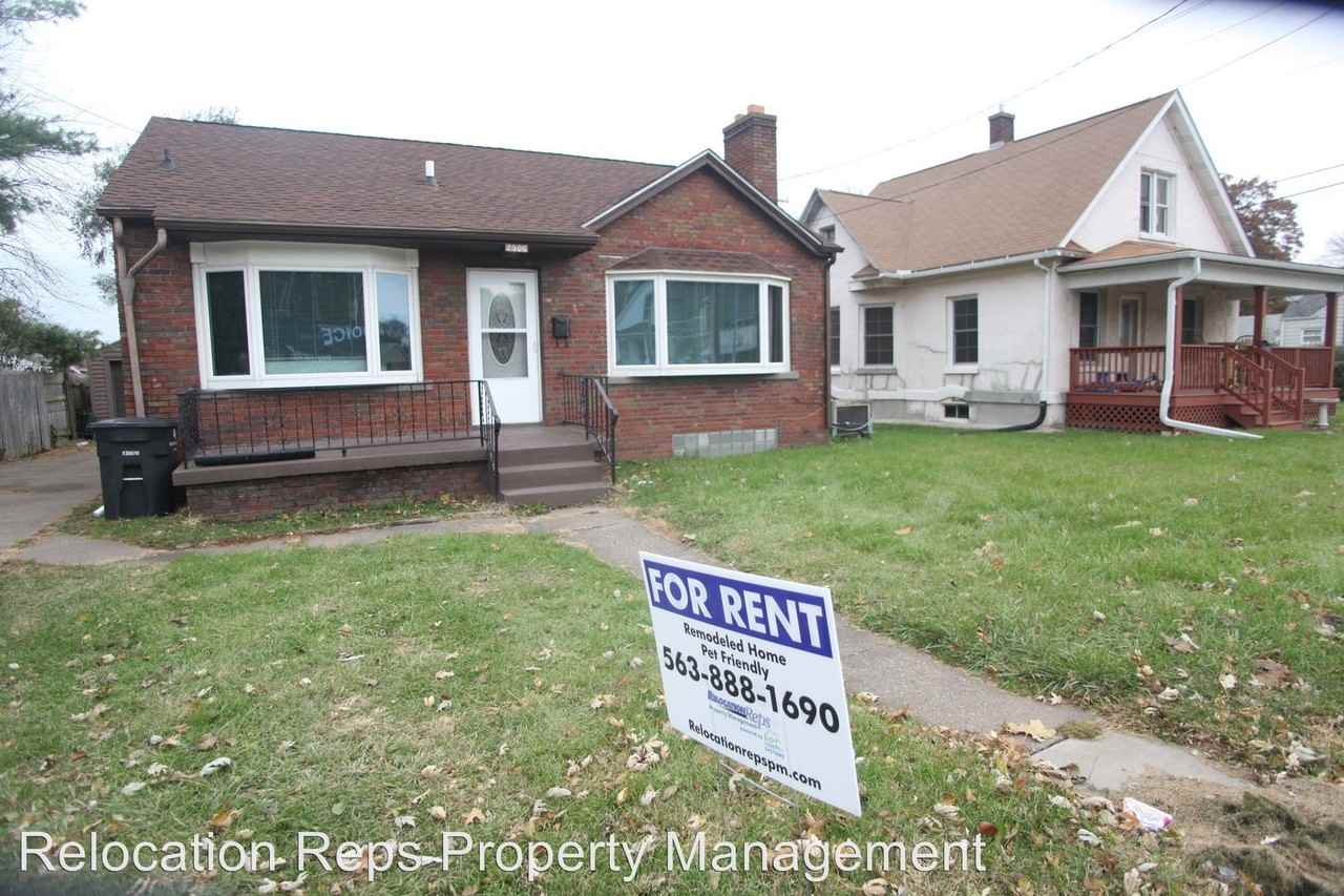 2506 11th St - Photo 2 of 17