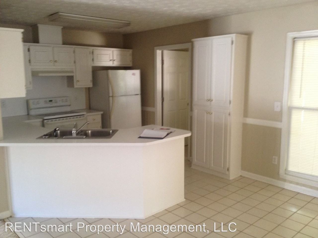 6336 Blanchard Ct - Photo 3 of 11