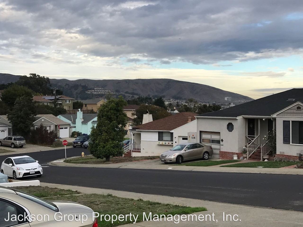 127 Springwood Way - Photo 2 of 31