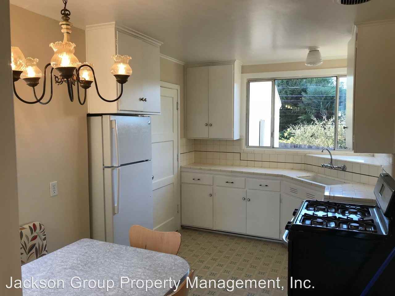 127 Springwood Way - Photo 3 of 31