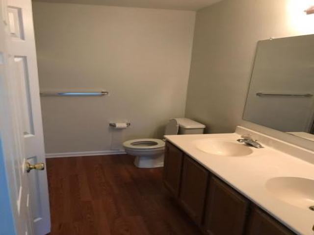 811 Willings Way - Photo 2 of 6