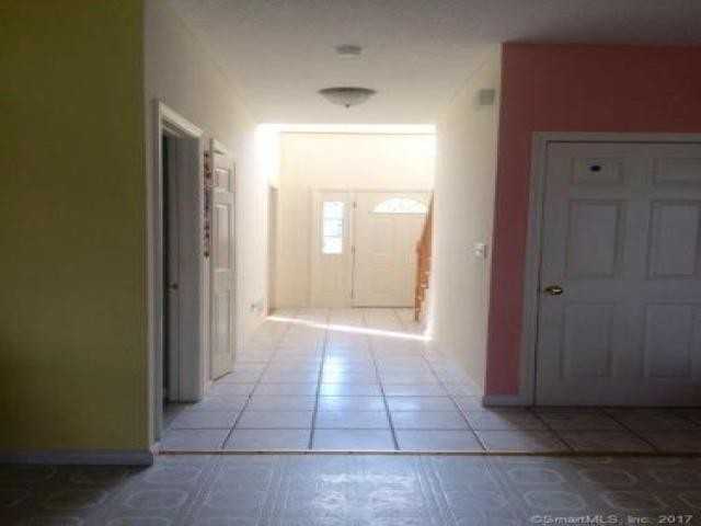 24 Reservoir Dr - Photo 2 of 6