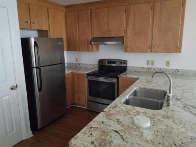 477 Kerri Anne Dr - Photo 3 of 6