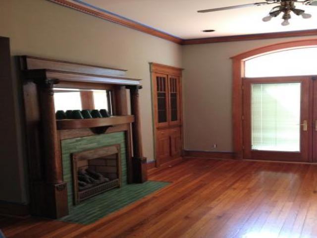 1910 Deer Park Ave - Photo 3 of 6