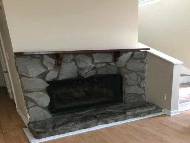 2844 Yellowstone Pkwy - Photo 3 of 6