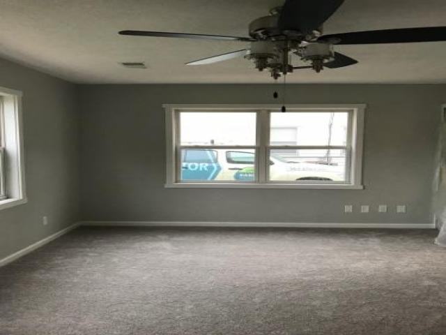 3107 W 69th St - Photo 2 of 6