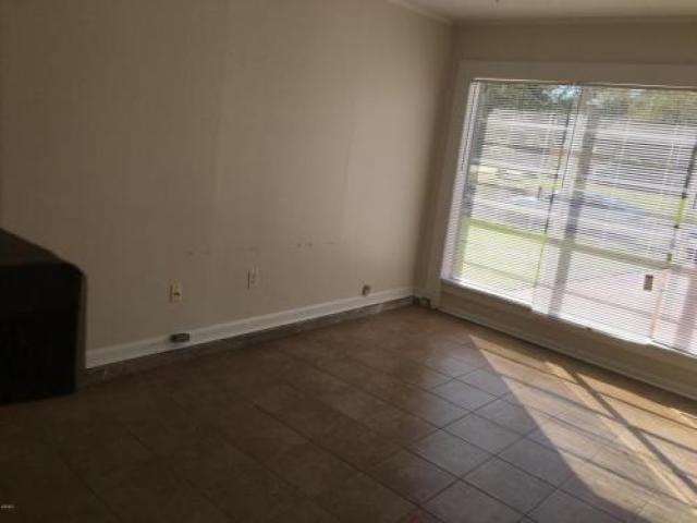 2824 Gardendale Ave - Photo 3 of 6