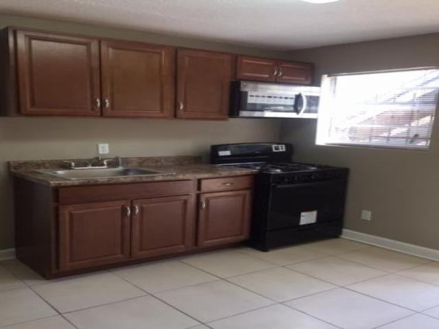 271 E Olive Ave - Photo 2 of 6