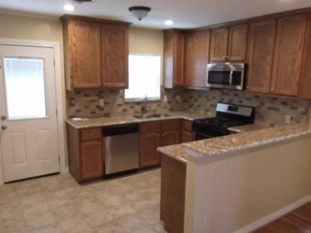 5504 Martel Ave - Photo 3 of 5