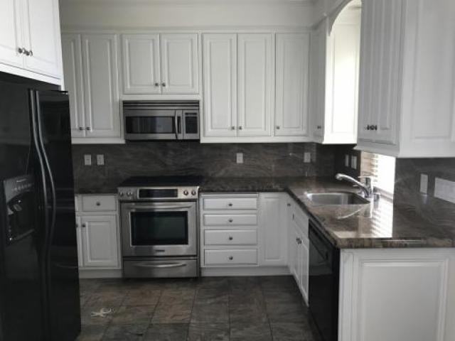 1129 Grove Way - Photo 3 of 6