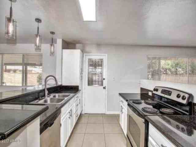 3838 W Morten Ave - Photo 3 of 6