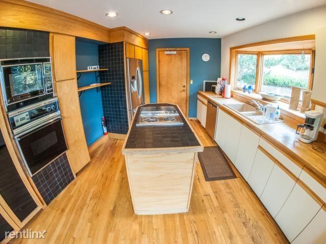 2329 Chamonix Ln - Photo 3 of 13