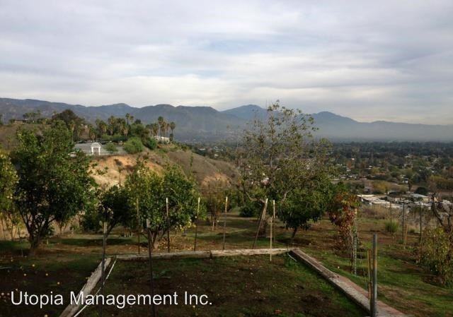 3745 Ridge Line Dr - Photo 3 of 23