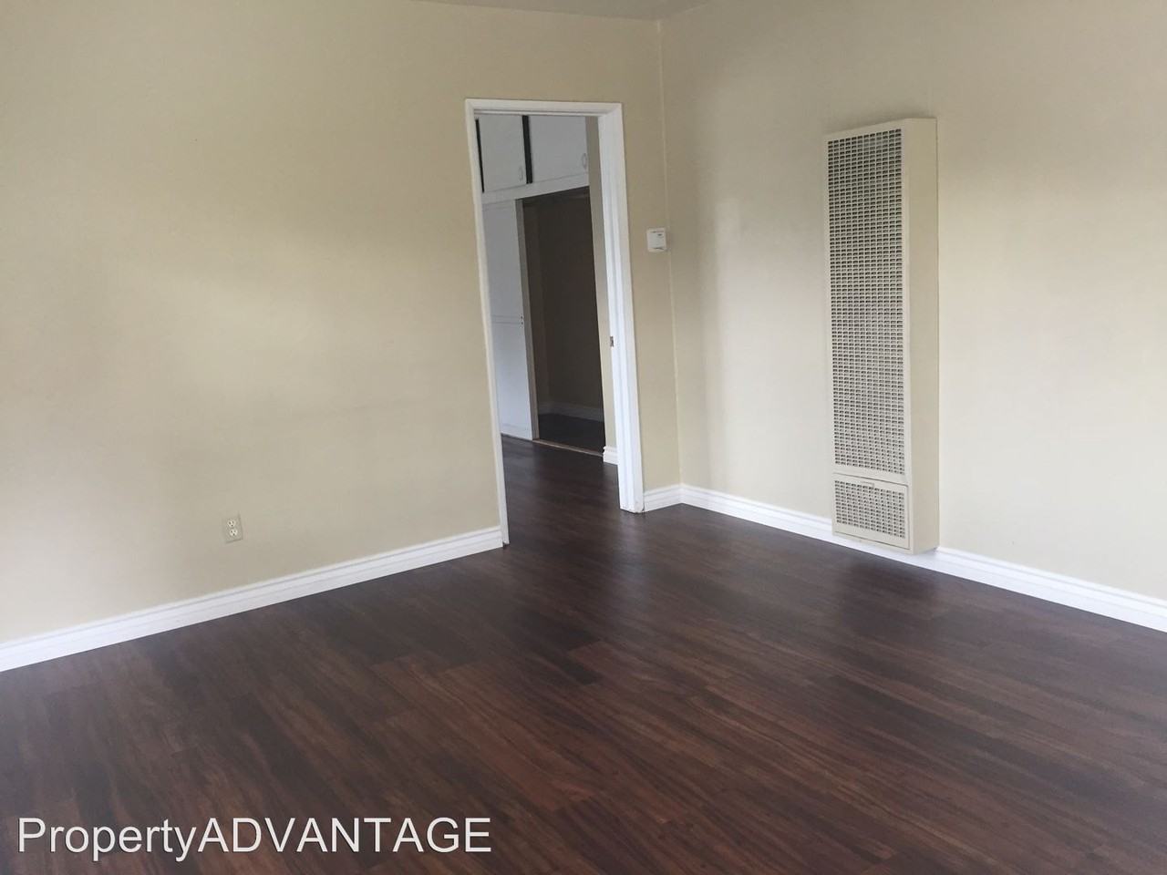 4742 & 4744 Narragansett Avenue - Photo 3 of 9