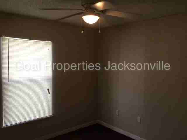 6637 Gentle Oaks Dr E - Photo 2 of 20