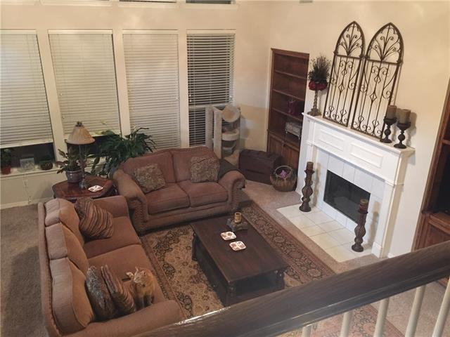 1416 Old Oak Trail - Photo 3 of 12