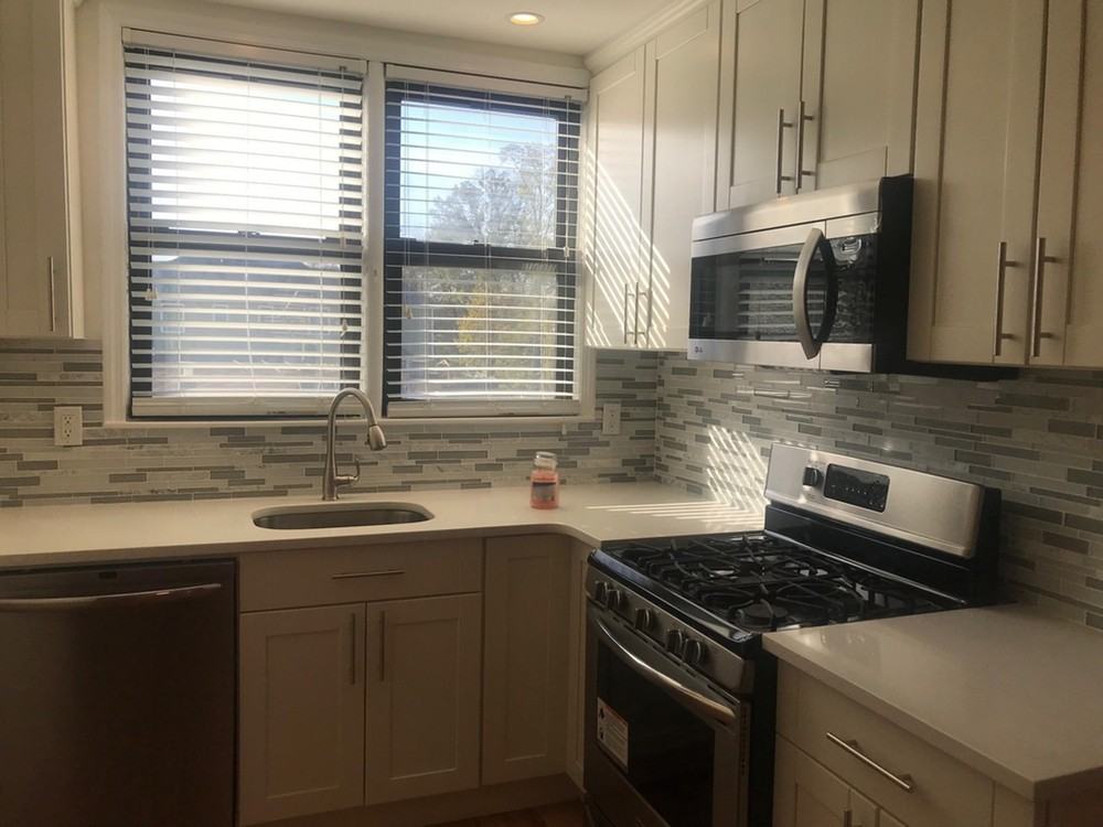 91 Wadsworth Ave #2 - Photo 2 of 6