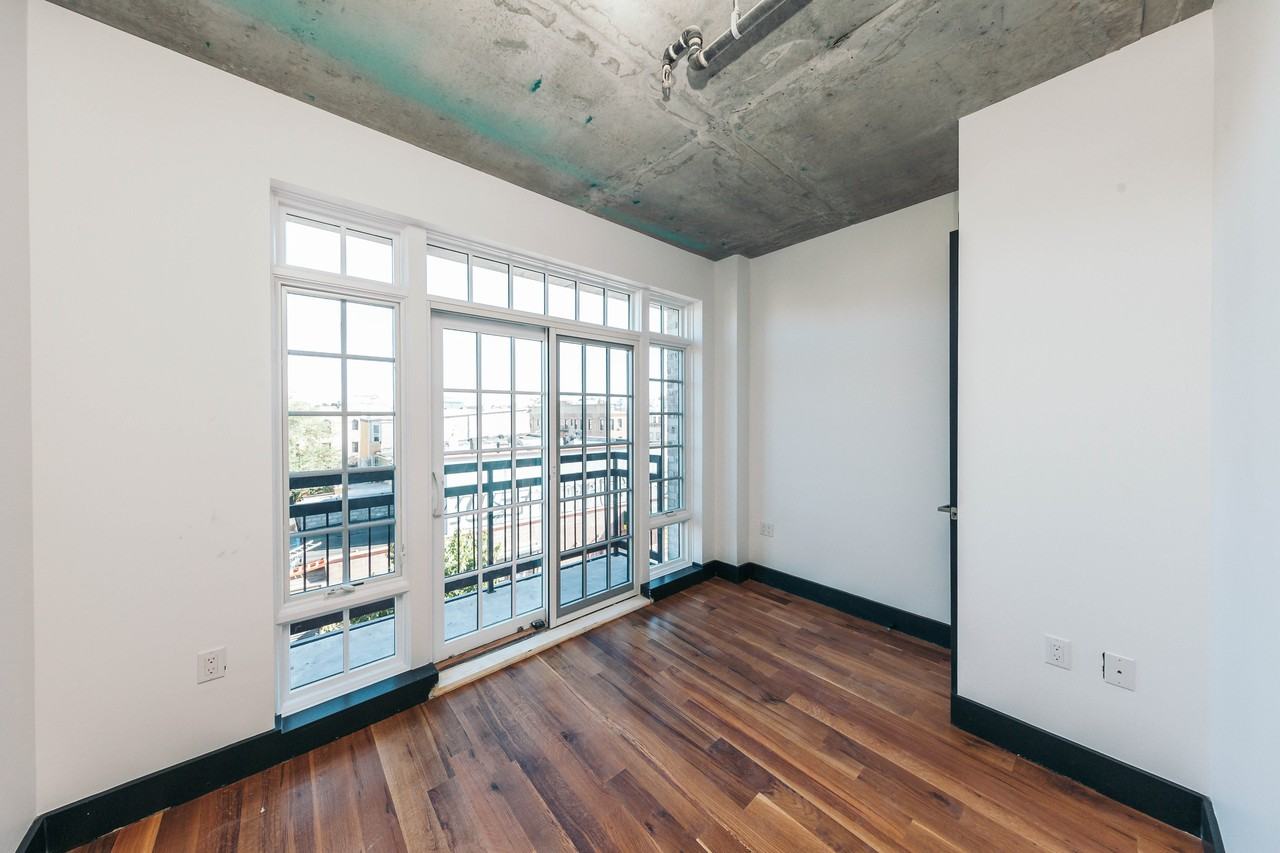 801 Wyckoff Avenue - Photo 3 of 13