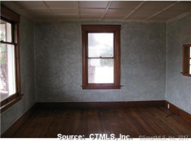 127 E Main St - Photo 2 of 6