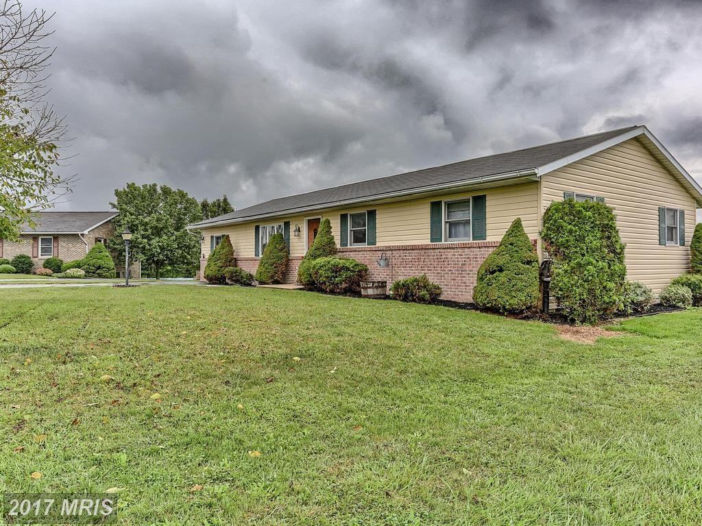 9239 Branch Rd - Photo 3 of 22