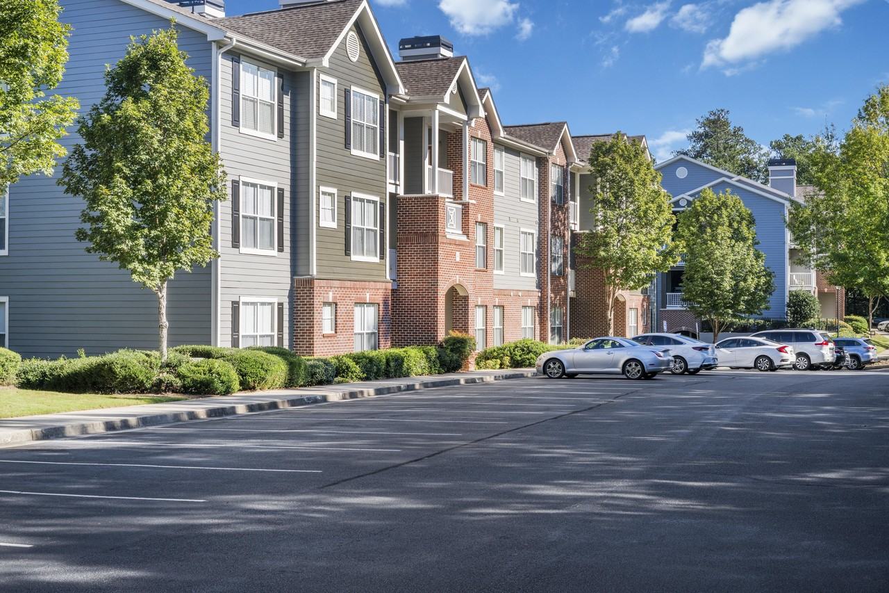 Estates at Crossroads - Photo 2 of 27