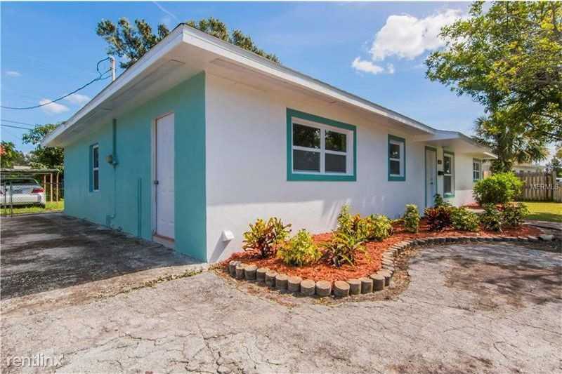 6627 17th St N - Photo 3 of 25