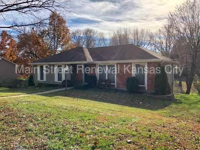 5320 Cottage Ave - Photo 2 of 21