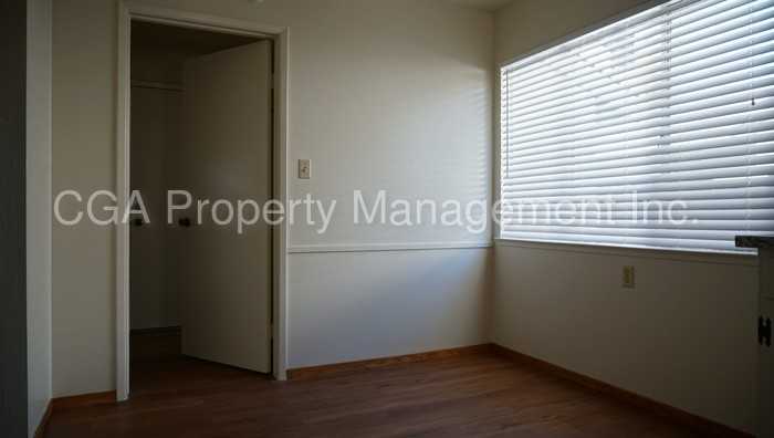 6124 Everest Way - Photo 3 of 25