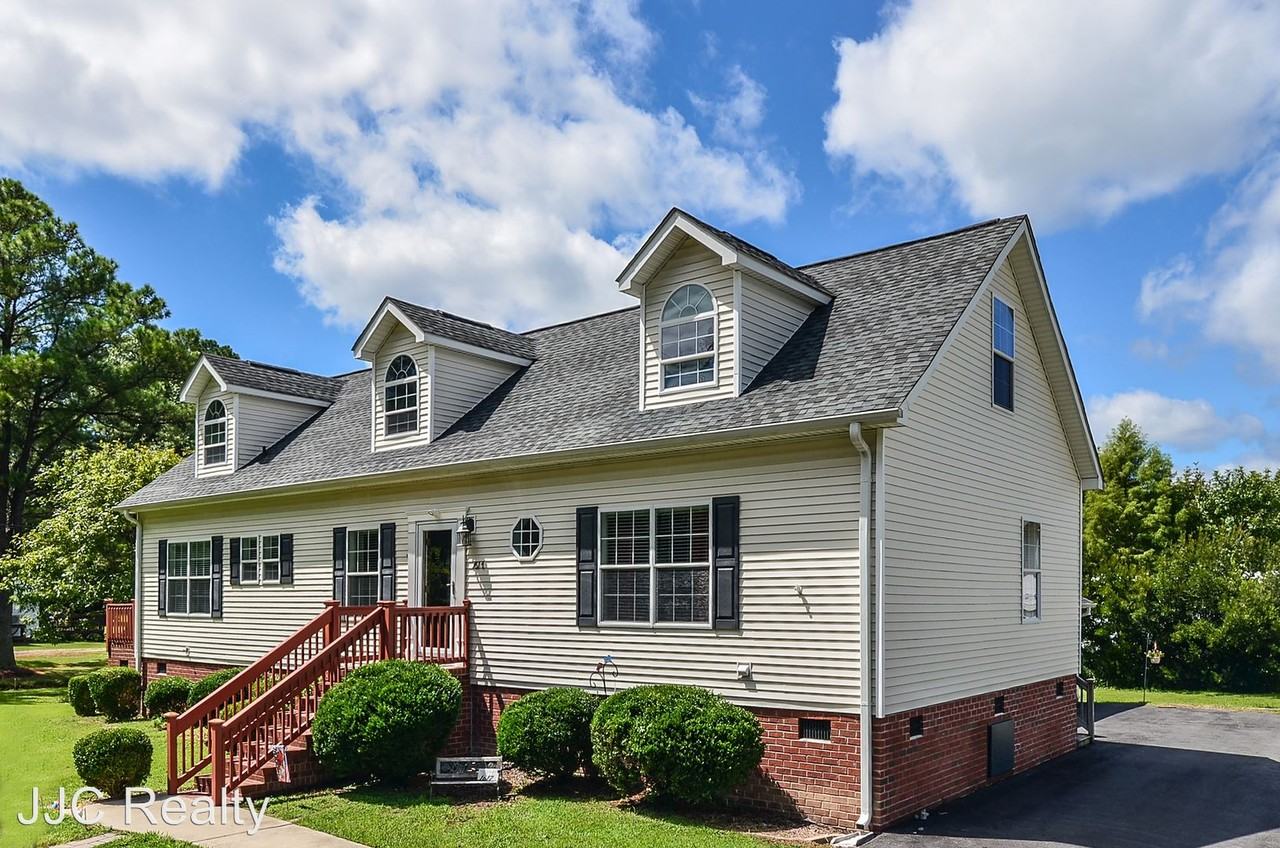 1617 Back Creek Rd - Photo 2 of 33