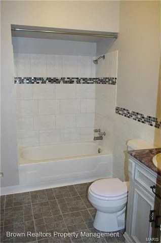 1139 E Lorena Ave - Photo 2 of 15