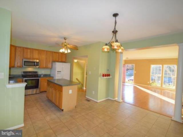 20496 Ashley Terrace - Photo 2 of 6