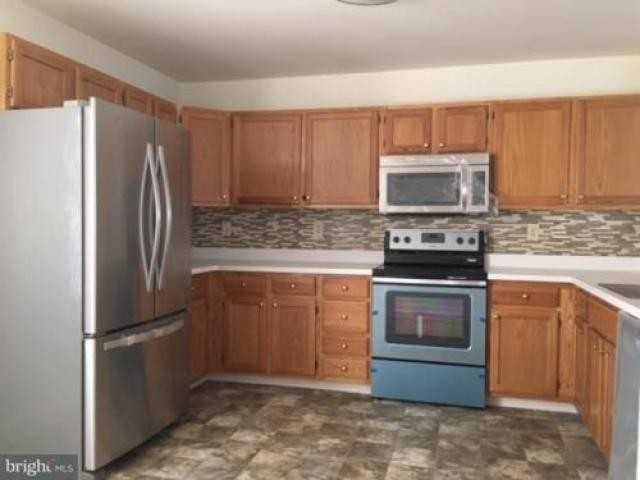 333 Charring Cross Dr - Photo 2 of 6