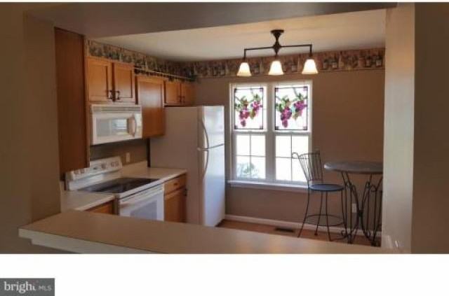 57 Preston Ln - Photo 3 of 6