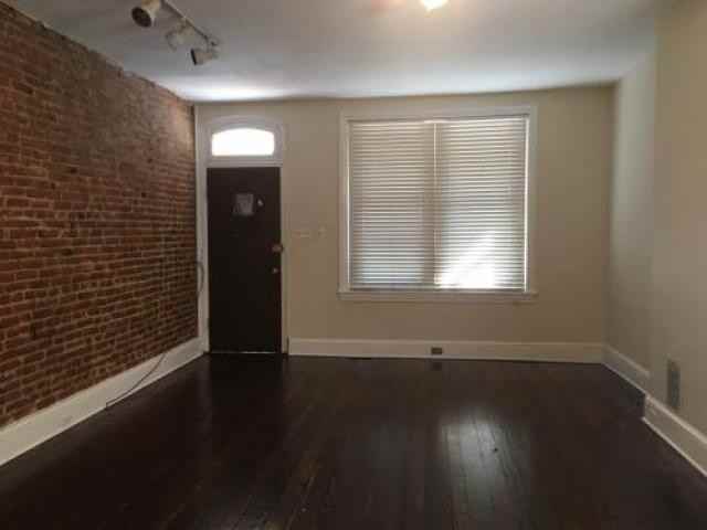 901 N Clayton St - Photo 3 of 6