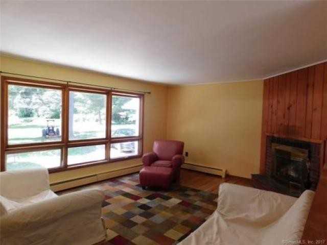 34 Woodland Dr - Photo 3 of 6