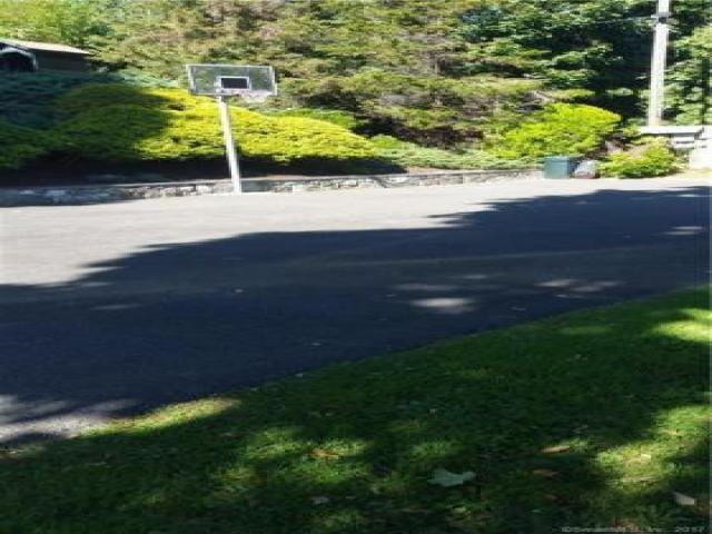 19 Windmill Rd - Photo 3 of 6